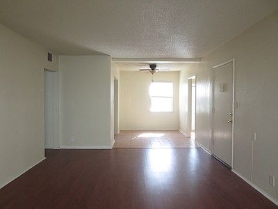 1st image of 9024 Burnet Ave APT 106