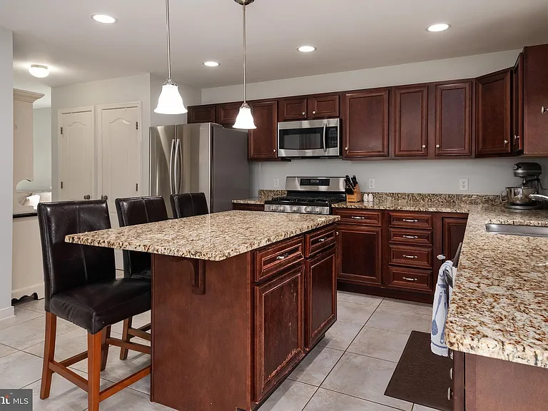 132 Pineview Ave #B — Photo 10