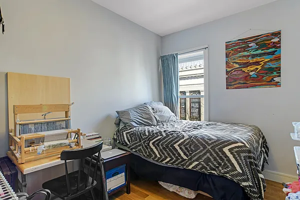 Rented by Corcoran | media 23