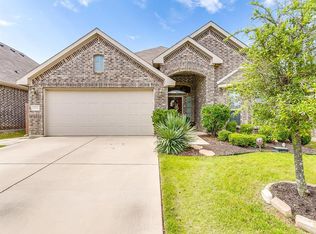 3924 Hollow Lake Rd, Roanoke, TX 76262