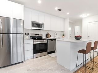 49 Glen Elm Ave #403, Toronto, ON M4T 1V2