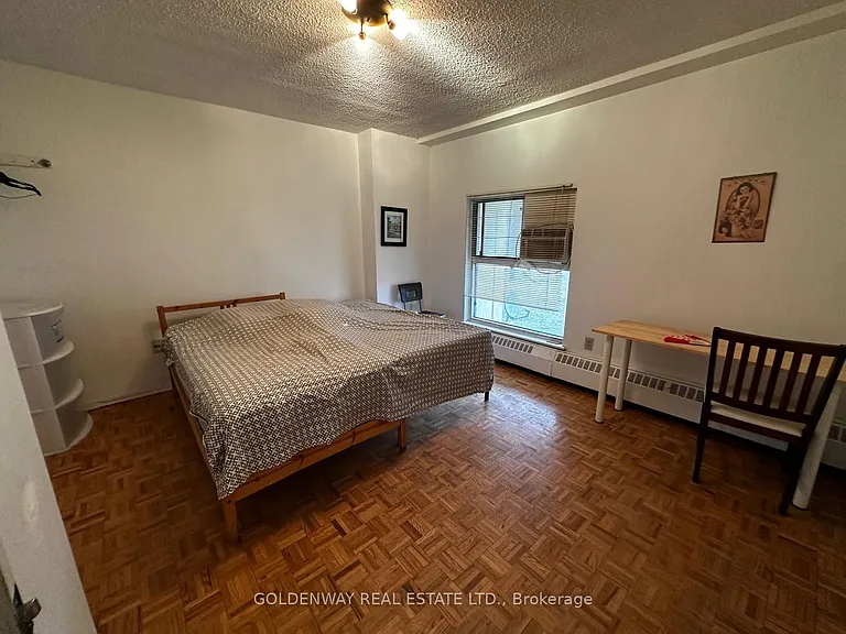 4709 Jane St #132 — Photo 8