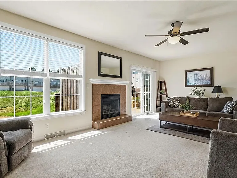 10565 Cherry Grove Ct — Photo 5