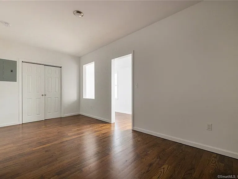 340 Pleasantview Ave — Photo 7