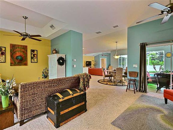 2nd image of 602 Cross Creek Dr
