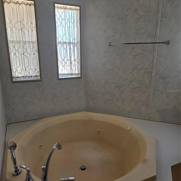 3224 Manatee Rd — Photo 17