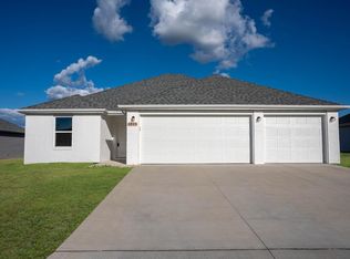 1003 Abbey Ave, Monett, MO 65708