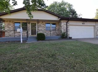 410 NW 69th St, Lawton, OK 73505