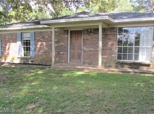 7250 Ridgetop Dr #8 & 9, Mobile, AL 36695
