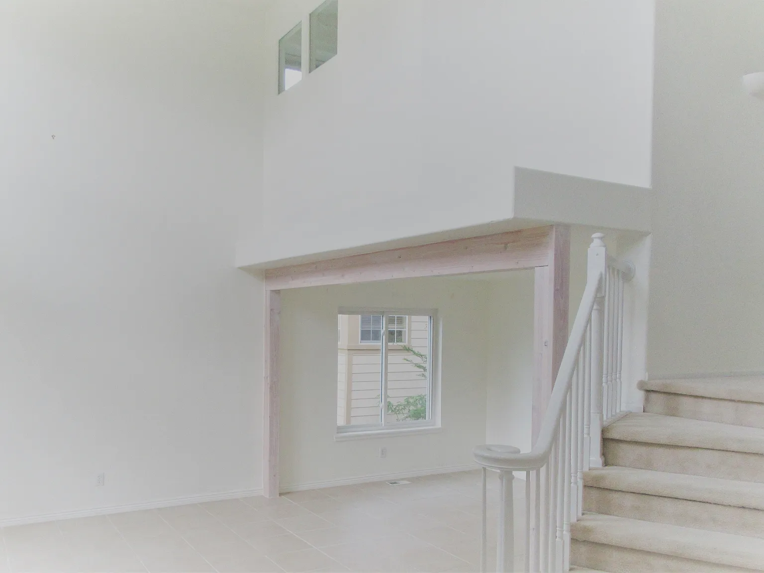 7 bed, 4465 sqft, $795 — Photo 3