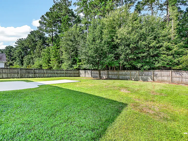 217 Stagecoach Dr — Photo 34