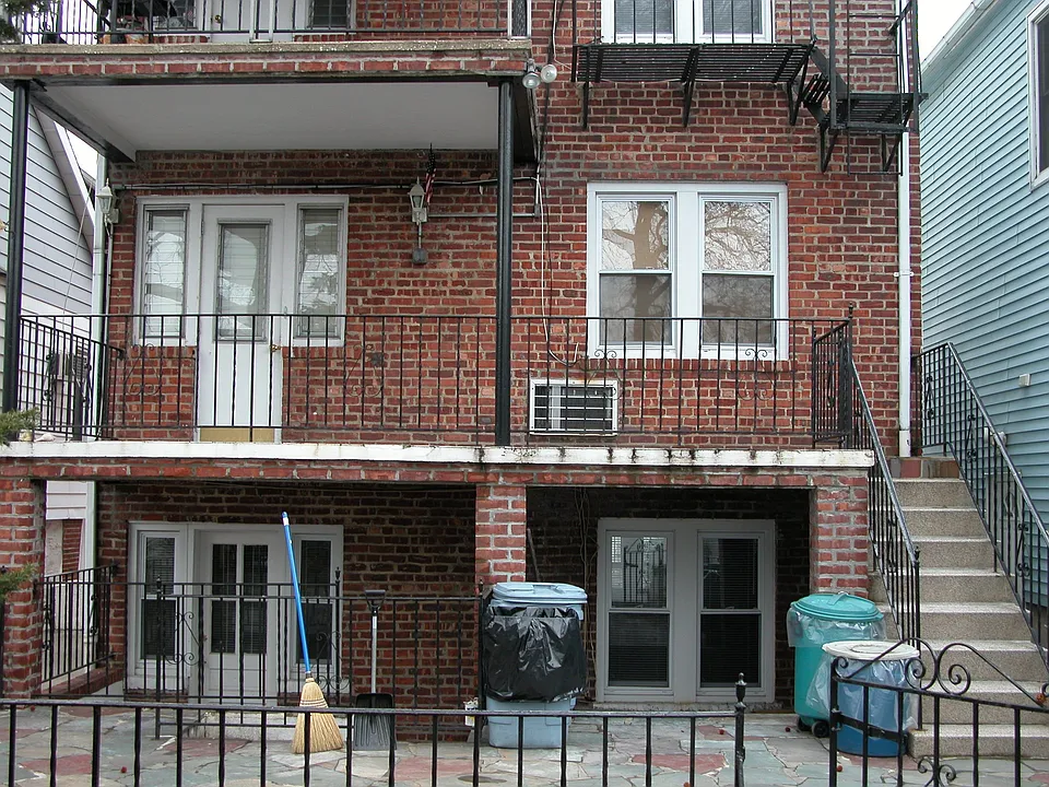 rear of house 2