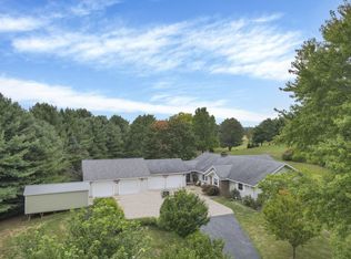 59 Squire Ln, Hebron, OH 43025