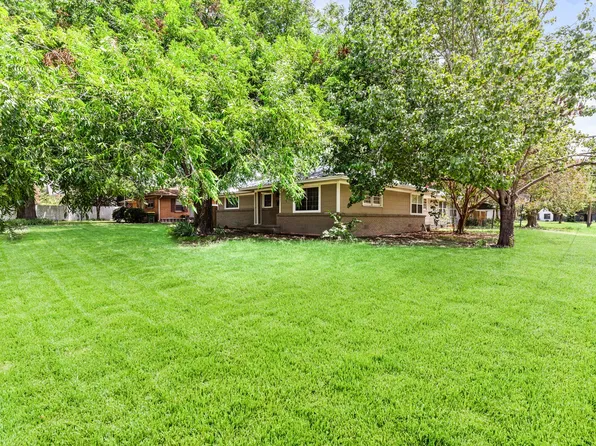207 NW 5th St, Hubbard, TX 76648