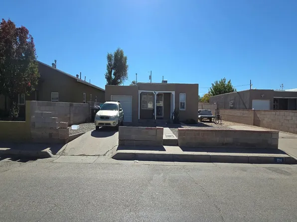 1014 La Luz Dr NW, Albuquerque, NM 87107