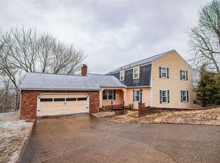 32 Ashwood Pl, Vienna, WV 26105