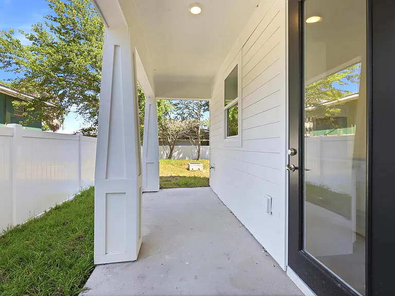 216 S Florida Ave #6 — Photo 24
