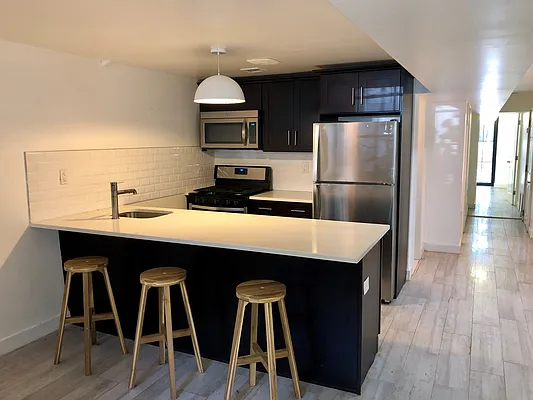 Rented by Halstead Real Estate | media 21