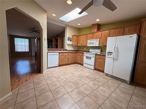5th image of 2350 Adobe Road #256
