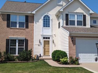 809 Horseshoe Way, Avon Lake, OH 44012