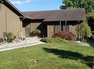 9532 Ledge Wood Ct, Fort Wayne, IN 46804