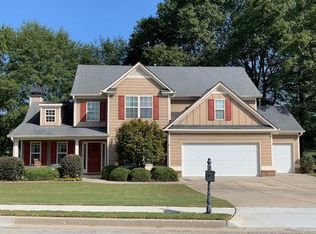 332 Oakland Bay Ct, Loganville, GA 30052