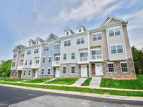 2nd image of 8274 Safarian Way