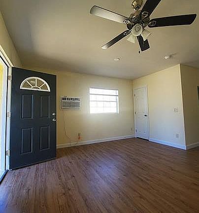 3rd image of 309 S Pegasus Ave