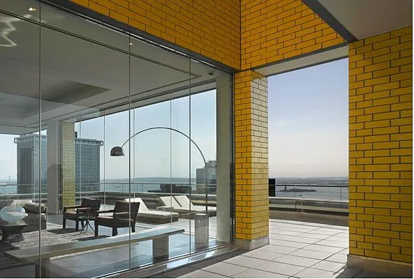 Rented by NY NY Condo, Inc | media 18