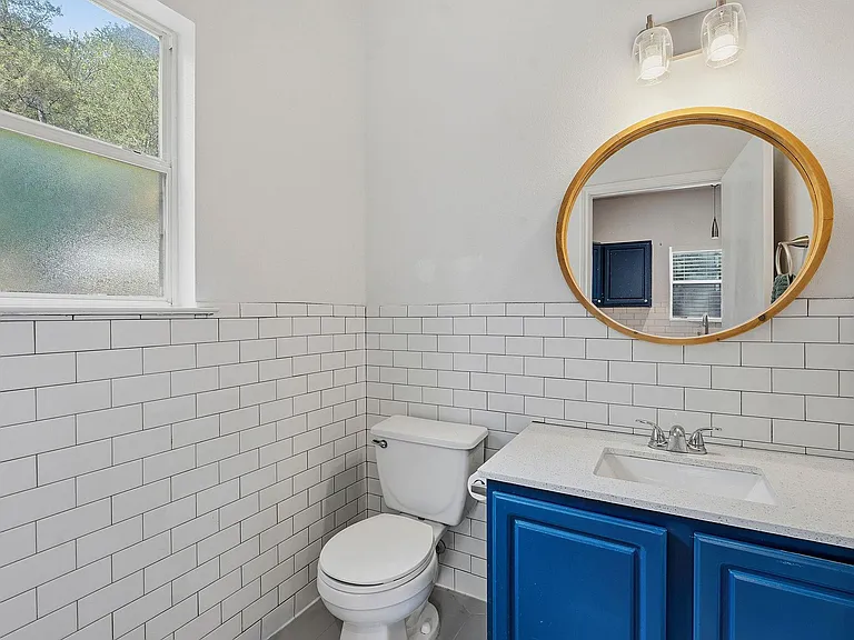 2720 Oak Springs Dr — Photo 12
