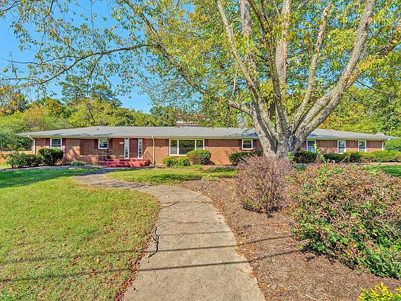 2nd image of 6932 Dallas Rd