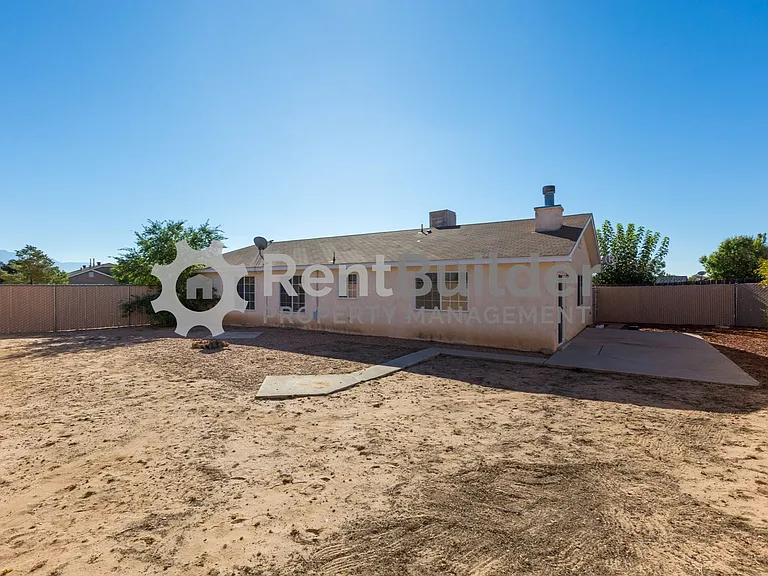 10749 Capricorn Pl NW — Photo 27