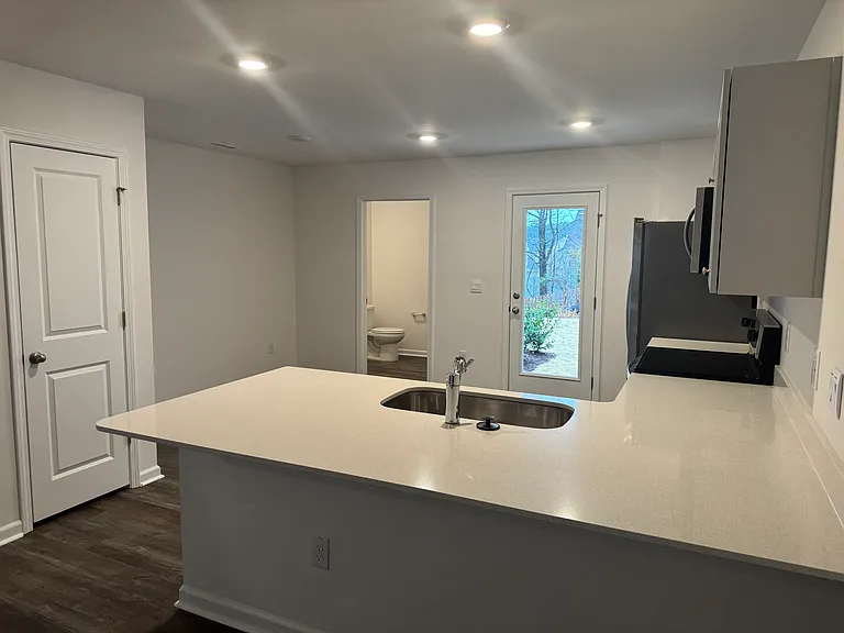 8522 Beckett Chase Way — Photo 5