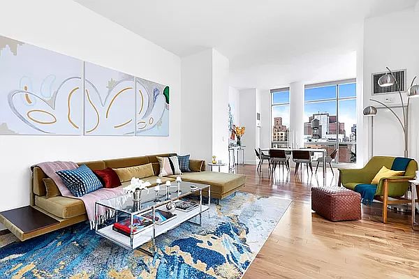 1st image of 300 E 79th St Penthouse B