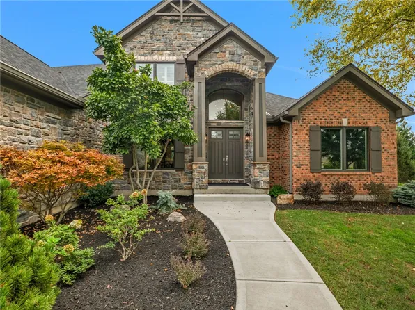 11076 Cold Spring Dr, Dayton, OH 45458