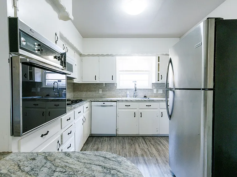 406 Bangor Ave — Photo 11