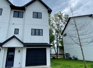 4737 C S Shore Dr #C, Clear Lake, IA 50428