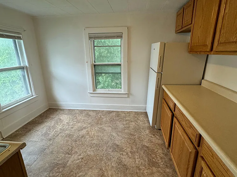 700 W Dominick St #4 — Photo 26