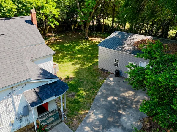 316 Durant St, Bishopville, SC 29010