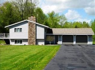 4315 Rebecca Rd, Hermantown, MN 55811