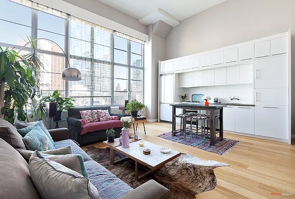 Sold by Modern Spaces | media 1