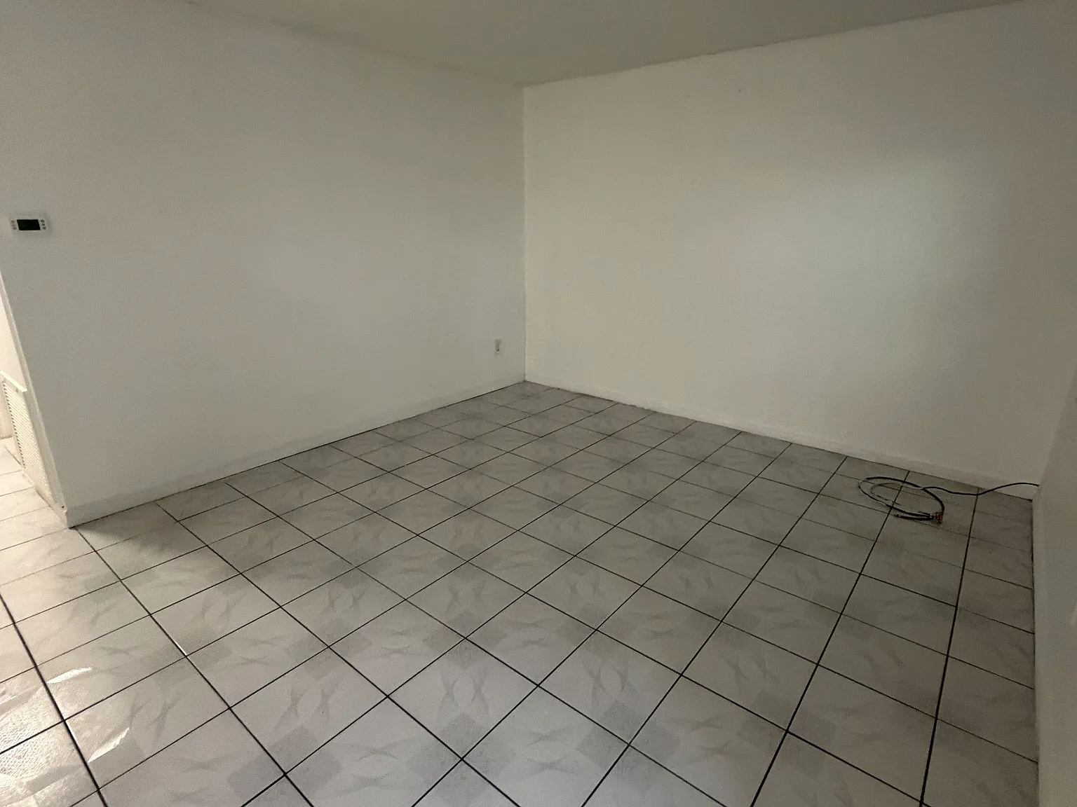2 bed, 784 sqft, $1,400 — Photo 4