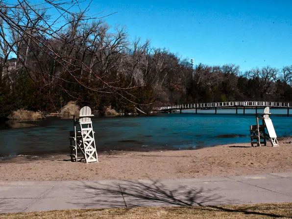 Park Place Flats, 220 N Walnut St APT 206, Chaska, MN 55318