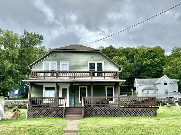 306 Maple Street, Blanchardville, WI 53516