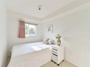64 Wyper Sq #2, Toronto, ON M1S0B3