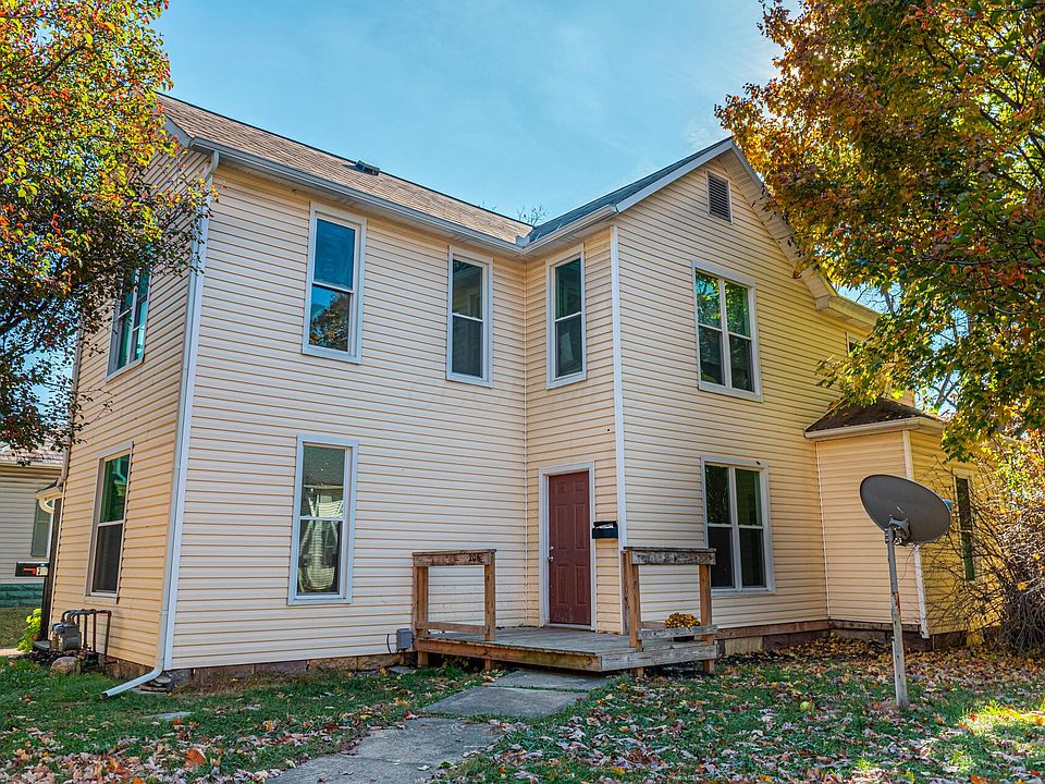 1st image of 206 Coshocton Ave
