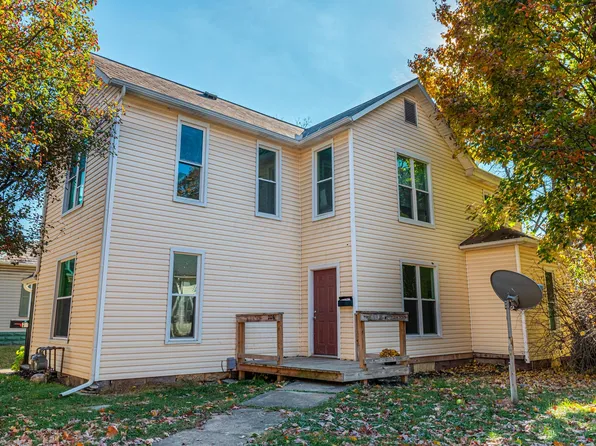 206 Coshocton Ave, Mount Vernon, OH 43050