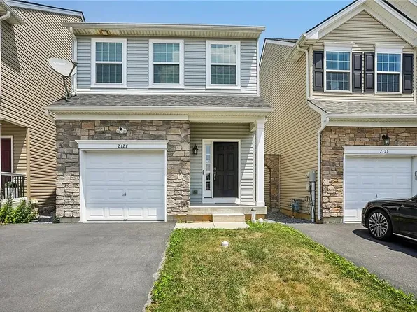 2127 Huntington Ln, Easton, PA 18040