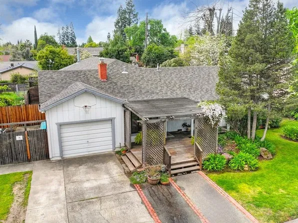 5056 San Marque Cir, Carmichael, CA 95608