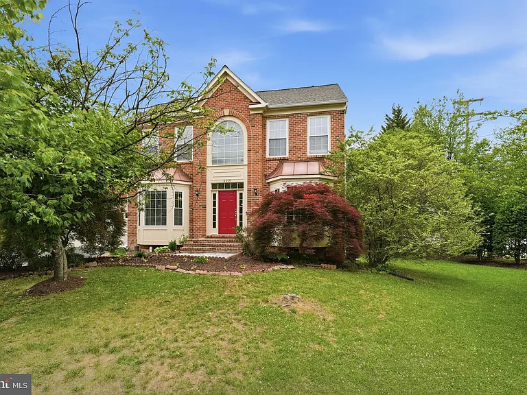 6355 Willowfield Way — Photo 3